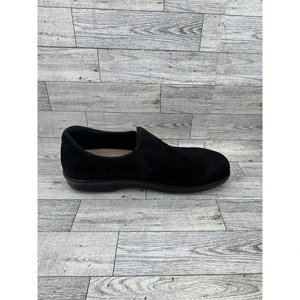 SAS M667 Women Black Nubuck Slip On Walking Shoes Loafers‎ Size 7.5 M Comfort